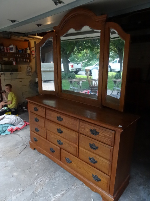lot 245 image: Oak triple dresser with mirrors. 8 ...