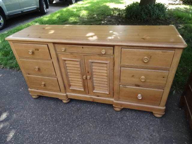 lot 255 image: Pine triple dresser. Seaside. 69 x ...