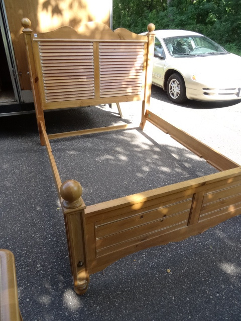 lot 256 image: Pine Lexington Headboard footboard ...