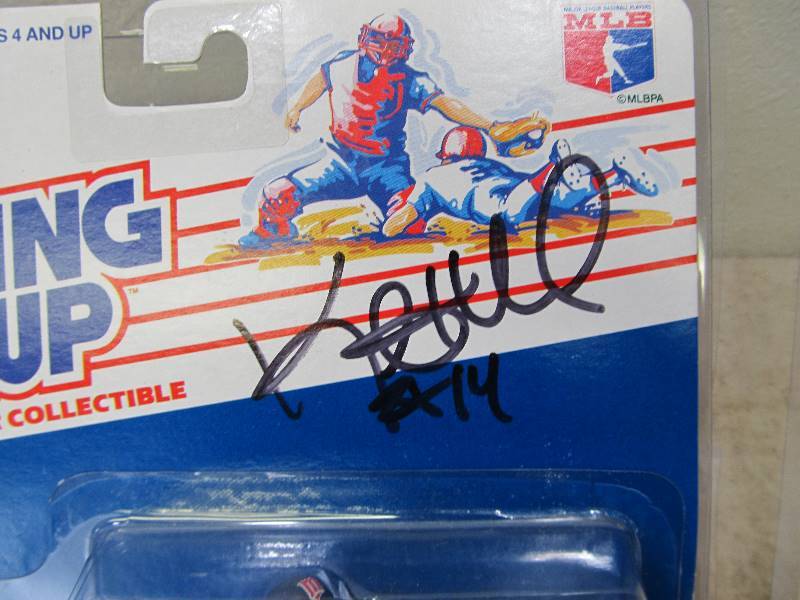 lot 81 image: SIGNED Kent Hrbek Starting Lineup Figure