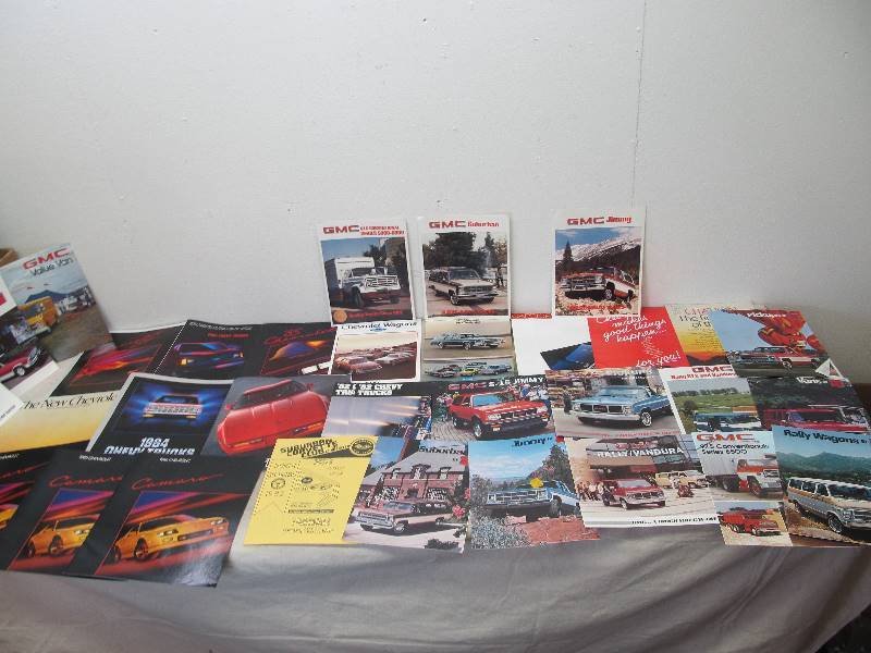 lot 46 image: Lot of Vintage Chevrolet & GMC Auto Brochures
