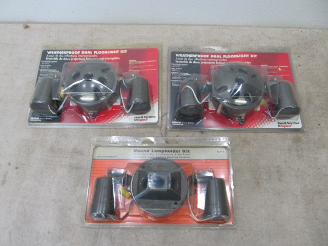lot 87 image: 3 NEW Outdoor Weather Proof Light Fixtures
