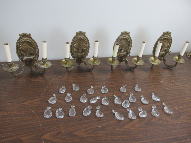 lot 110 image: 4 Matching Vintage Solid Brass & Crystal Wall Sconces