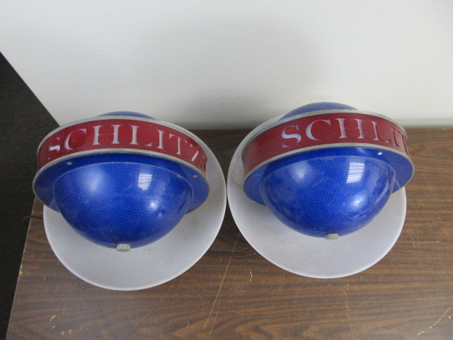 lot 114 image: 2 Vintage SCHLITZ Lighted Wall Lights
