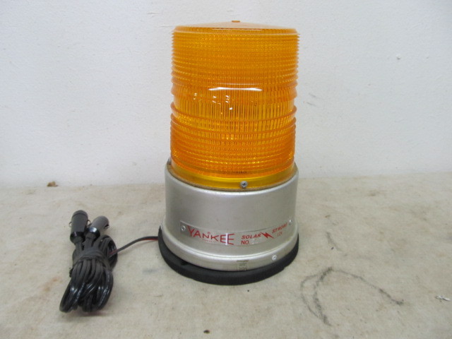lot 190 image: Yankee Auto Siren