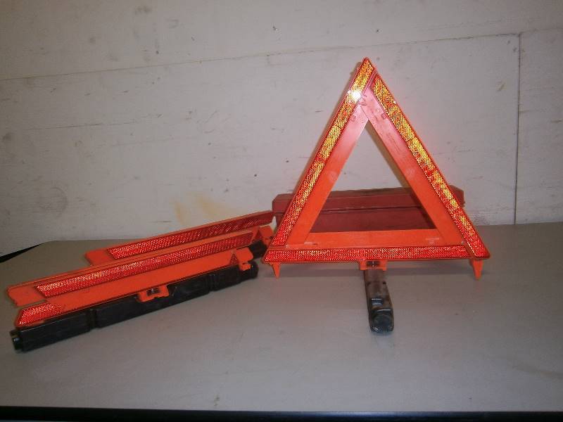 lot 146 image: Boxed Set of 3 Emergency Hazzard Road Triangles
