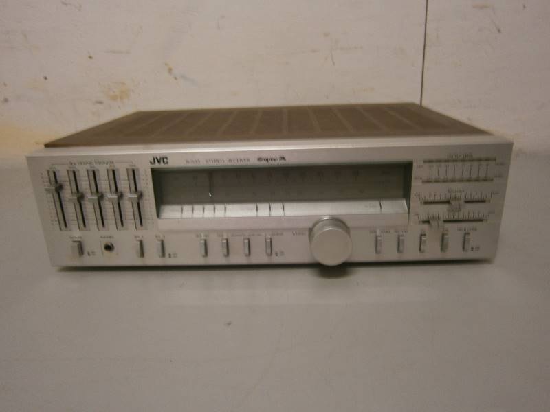 lot 157 image: JVC R-S33 Sterio Receiver Super A