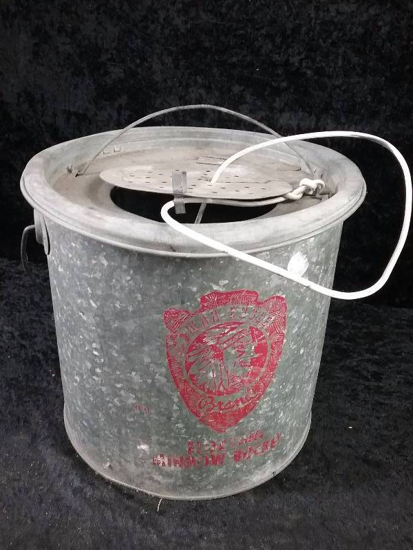 Metal Minnow Bucket