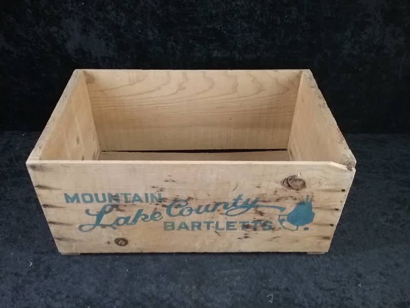Wood Crate - Mountain Lake County Bartletts, 20x9x12