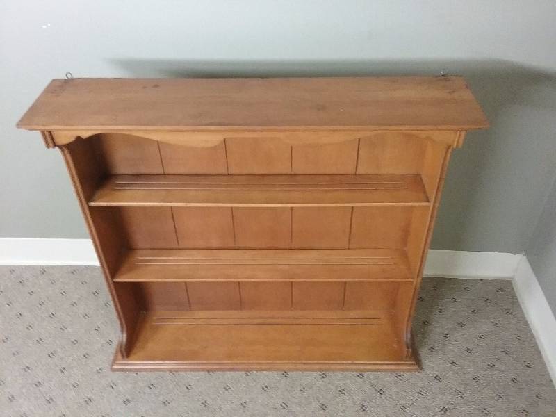 Hanging Wood CabinetDisplay, 27x30x7
