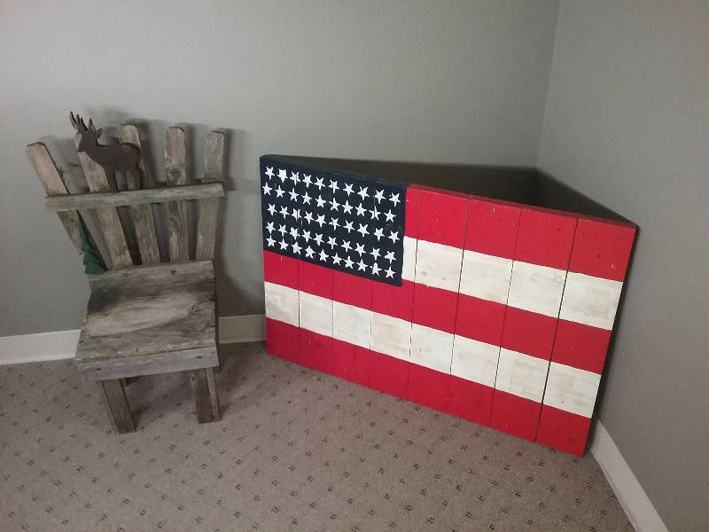 Lot - Barnwood Up North Chair 32x13x43 and Painted Wood Flag 26x38
