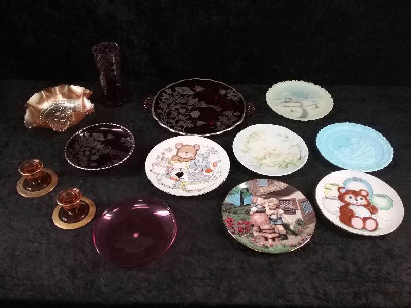 Lot - Misc Collectible Plates, Dishes, Carnival Glass, Handpainted Fenton Plate, Etc