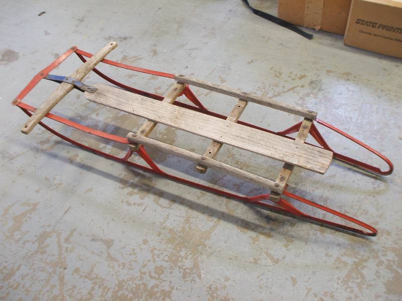 VINTAGE WOODEN SLED