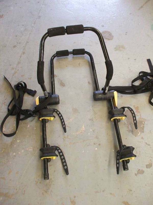 VEHICLE BIKE RACK