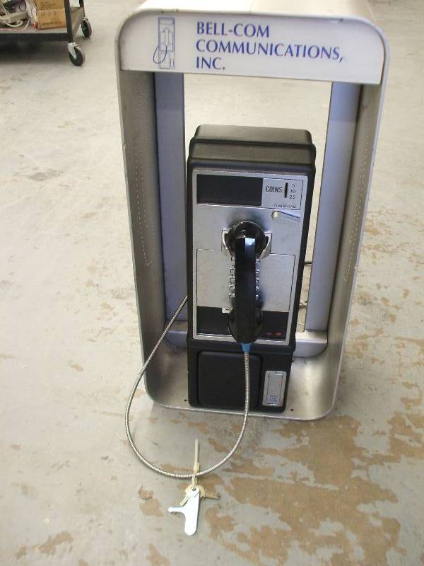 PAYPHONE WITH HOUSING AND KEYS