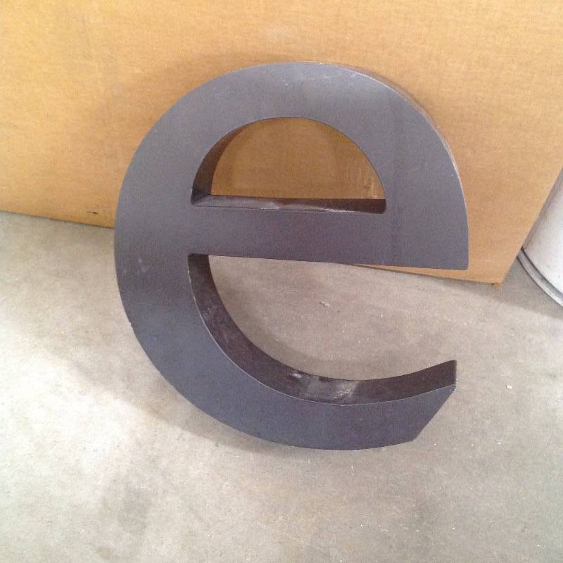 Black Letter E