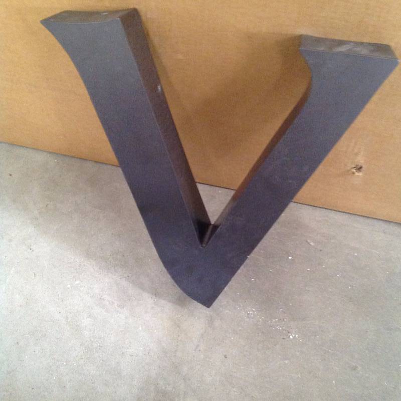 Black Letter V