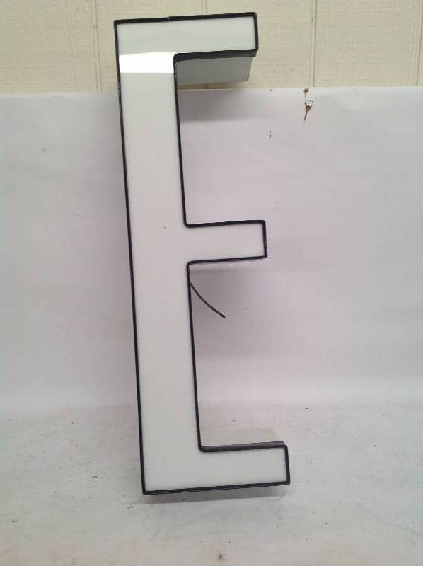 White Letter E