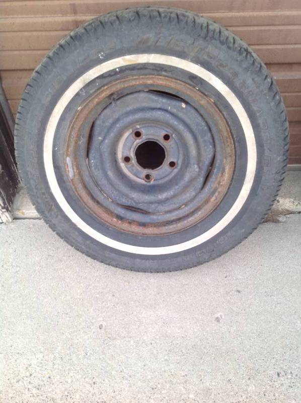 Rim wTire 225-70R15