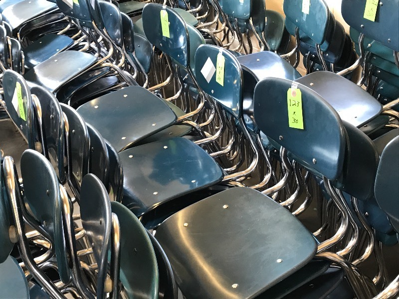 39 COMPOSITE PLASTIC CHAIRS