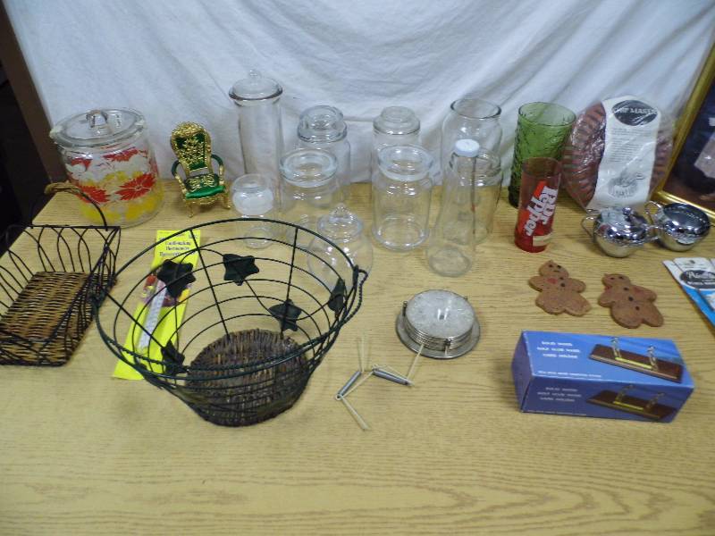 Biscuit Jar - Misc Glassware