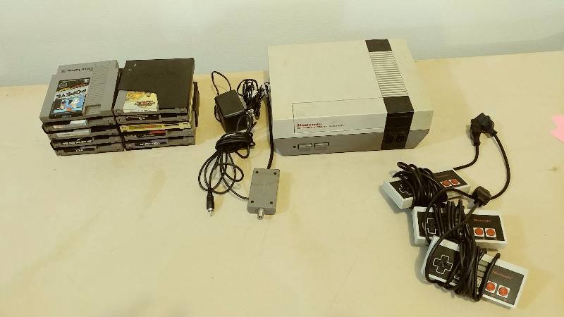 Original Nintendo, 3 Controllers, and 10 Games