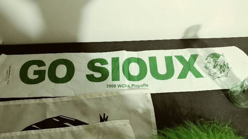 Fighting Sioux Memrobilia
