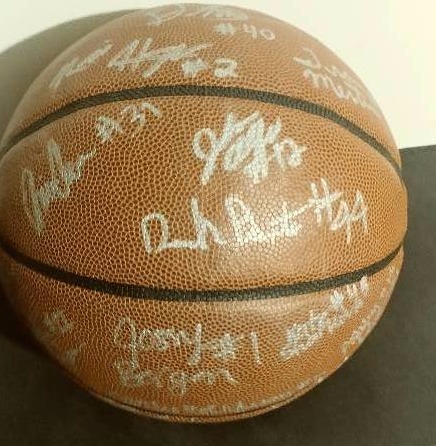 2014 UND Womens Signed Basketball