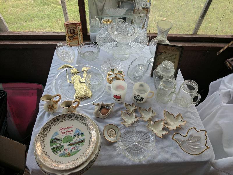 Glass Decor and Decorative Plates