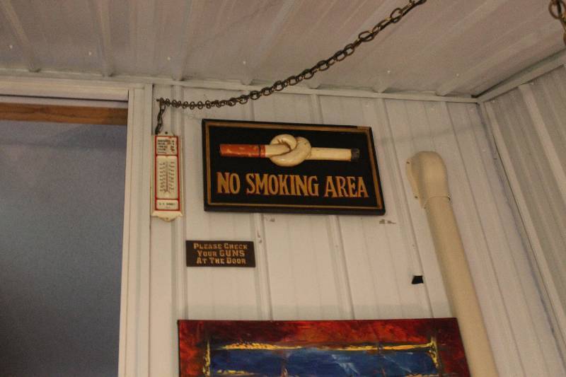 lot 255 image: No Smoking Area Sign