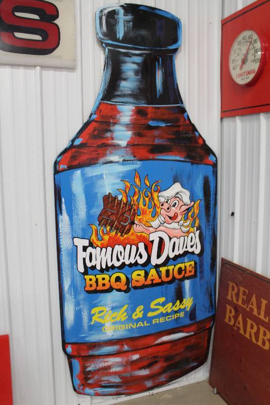 lot 8 image: Famous Daves BBQ Sauce Wood Sign