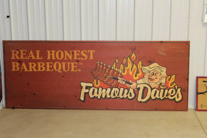 lot 10 image: Famous Daves Real Honest Barbeque Wood Sign
