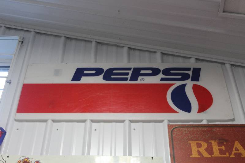 lot 31 image: Pepsi Plastic Sign