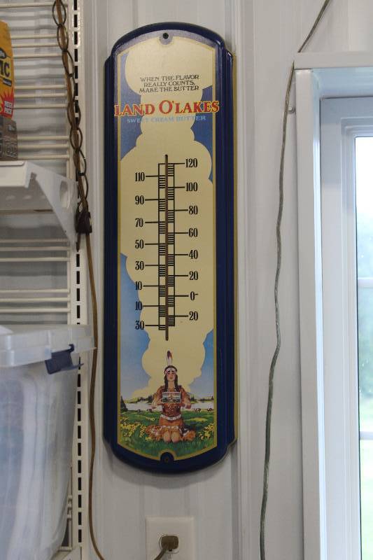lot 49 image: Land-O-Lakes Thermometer Metal Sign