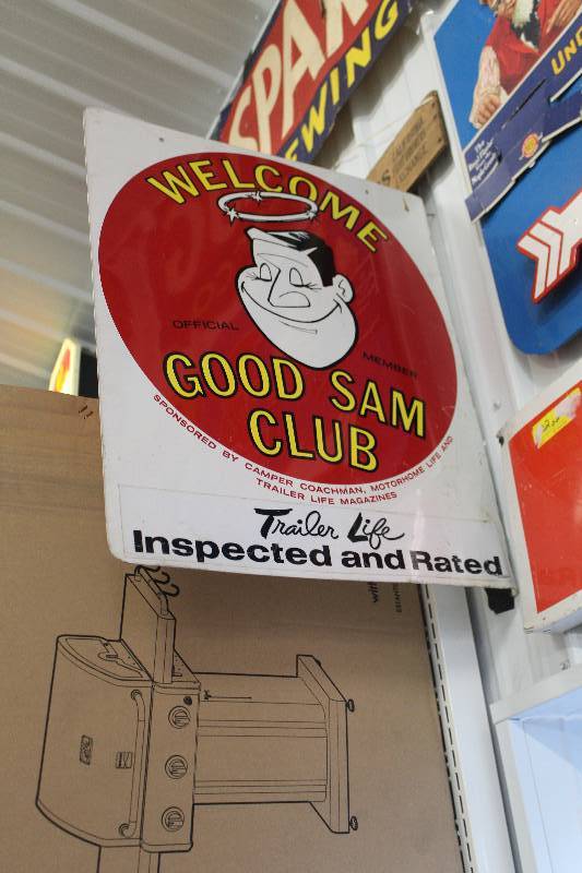 lot 77 image: Welcome Good Sam Club Metal Sign