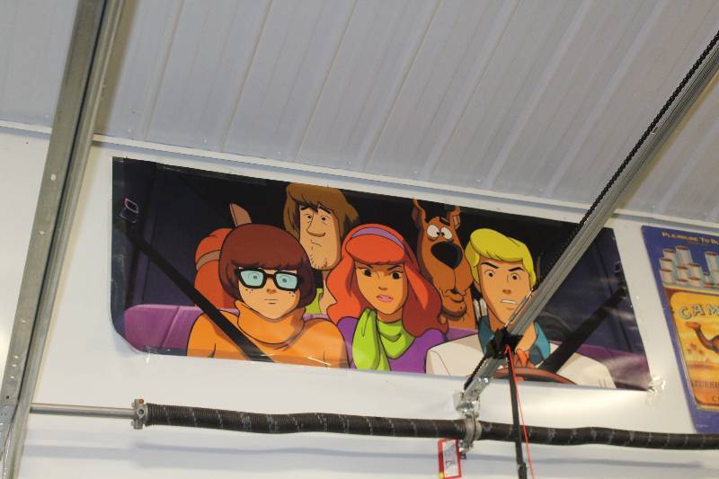 lot 89 image: Scooby Doo Wall Decoration