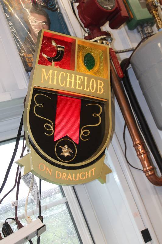 lot 135 image: Michelob On Draught Lighted Wall Decoration