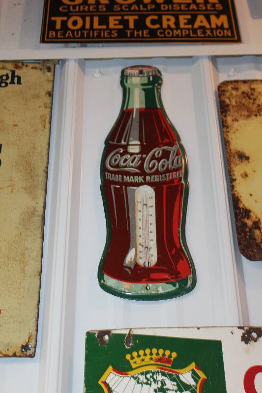 lot 197 image: Coca-Cola Bottle Wall Thermometer