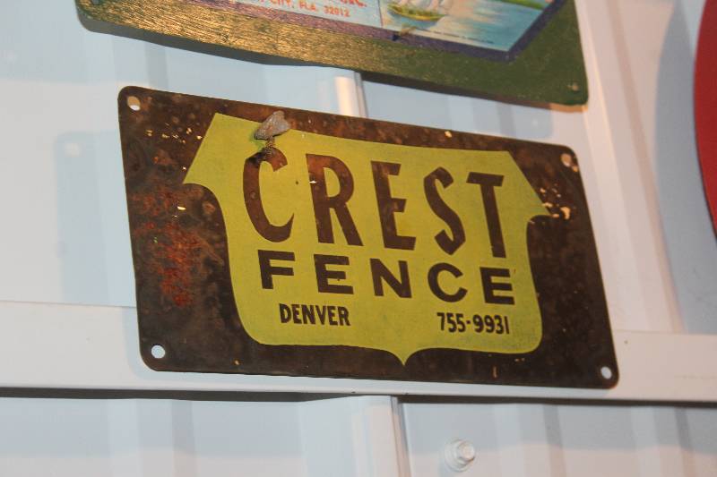 lot 205 image: Crest Fence Sign