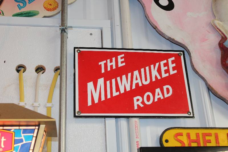 lot 276 image: The Milwaukee Road Metal Sign