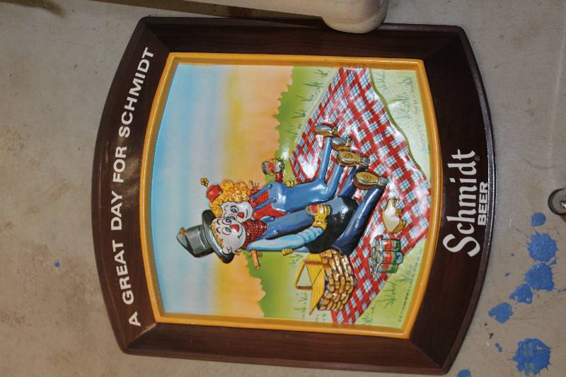 lot 288 image: A Great Day For Schmidt Beer Sign