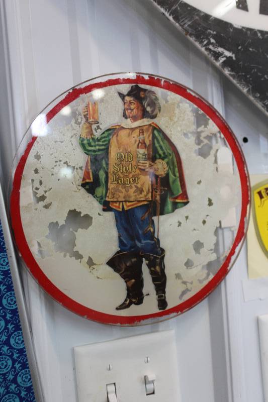 lot 292 image: Old Style Lager Glass Wall Art