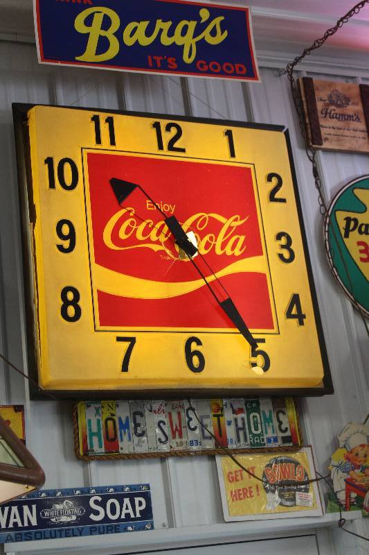 lot 302 image: Coca-Cola Lighted Wall Clock
