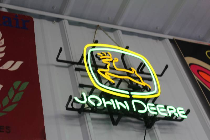 lot 344 image: John Deere Reproduction Neon Light