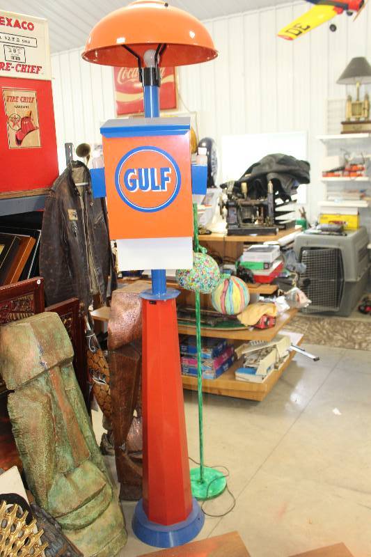 lot 354 image: Gulf Gasoline Pump Metal Floor Lamp