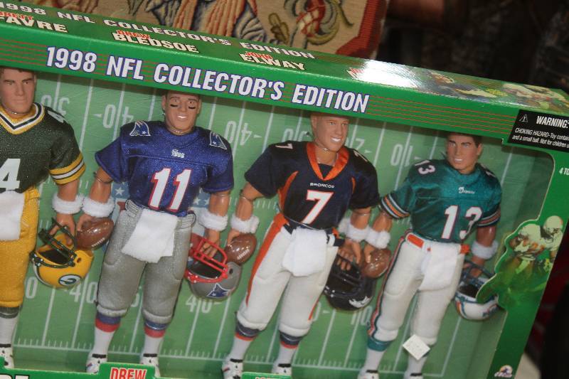 1998 Dan Marino NFL Starting Lineup Sports Superstar Collectibles