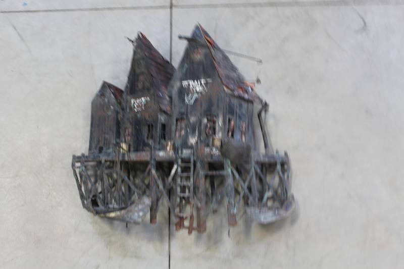 lot 394 image: Tin House Wall Art