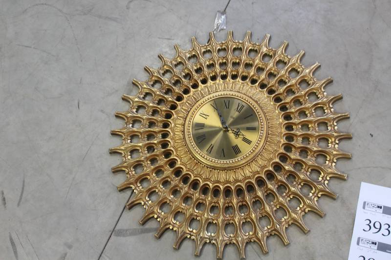 lot 395 image: Sunburst Wall Clock