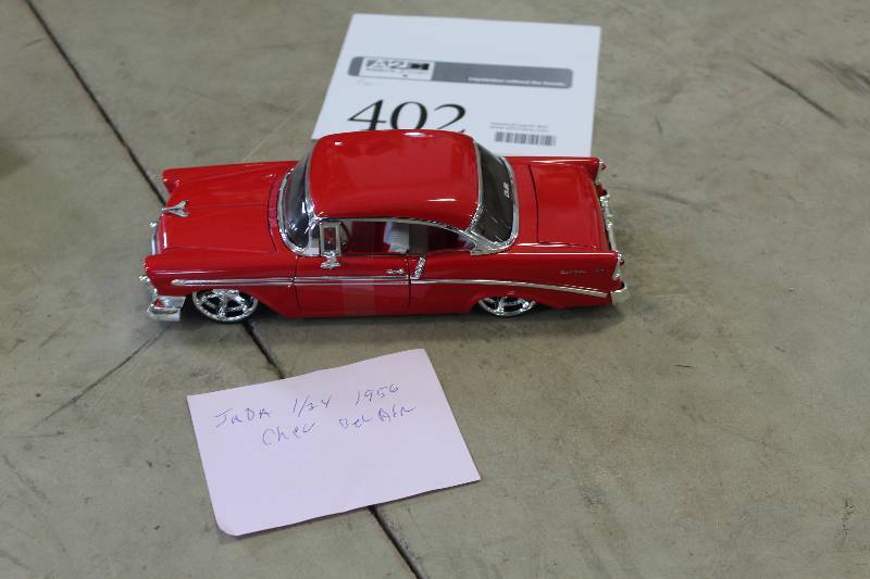 lot 402 image: Jada Toys 124 1956 Chevrolet Bel Air