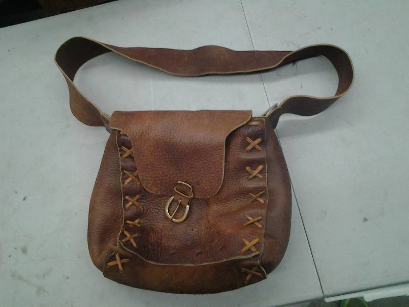 lot 20 image: Hand Crafted Leather Shoulder BagSaddle Bag